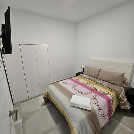 Apartments Jota برشلونة المظهر الخارجي الصورة